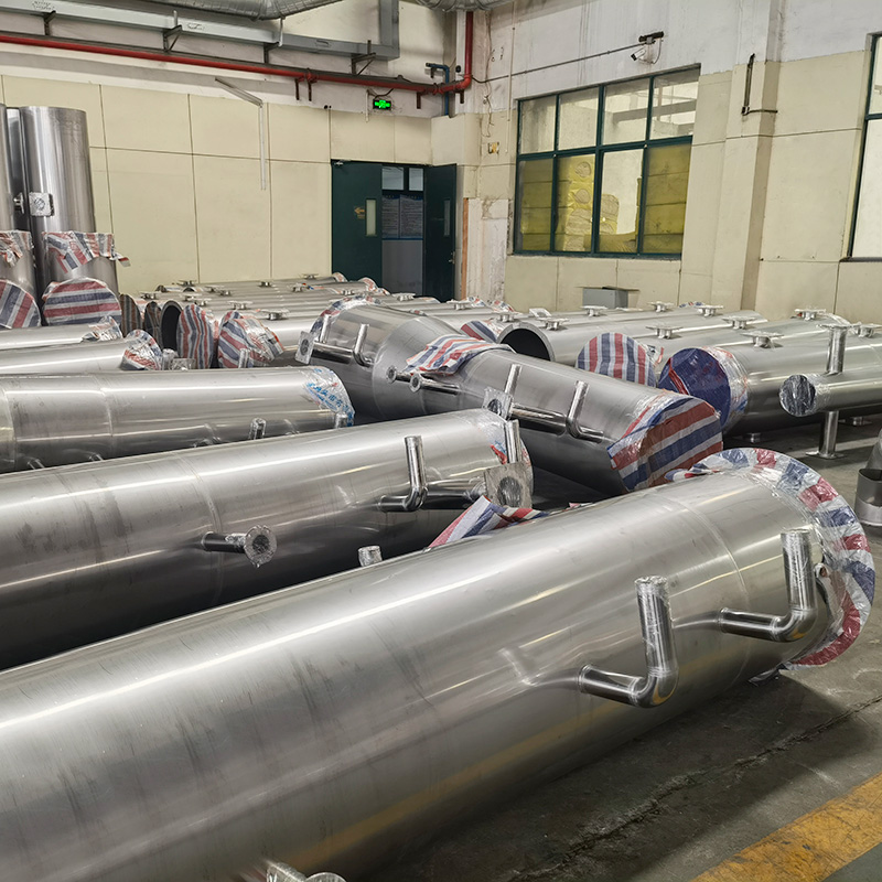 Stainless steel welded duct installation