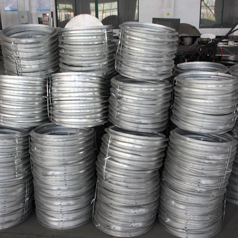 Steel strip flange