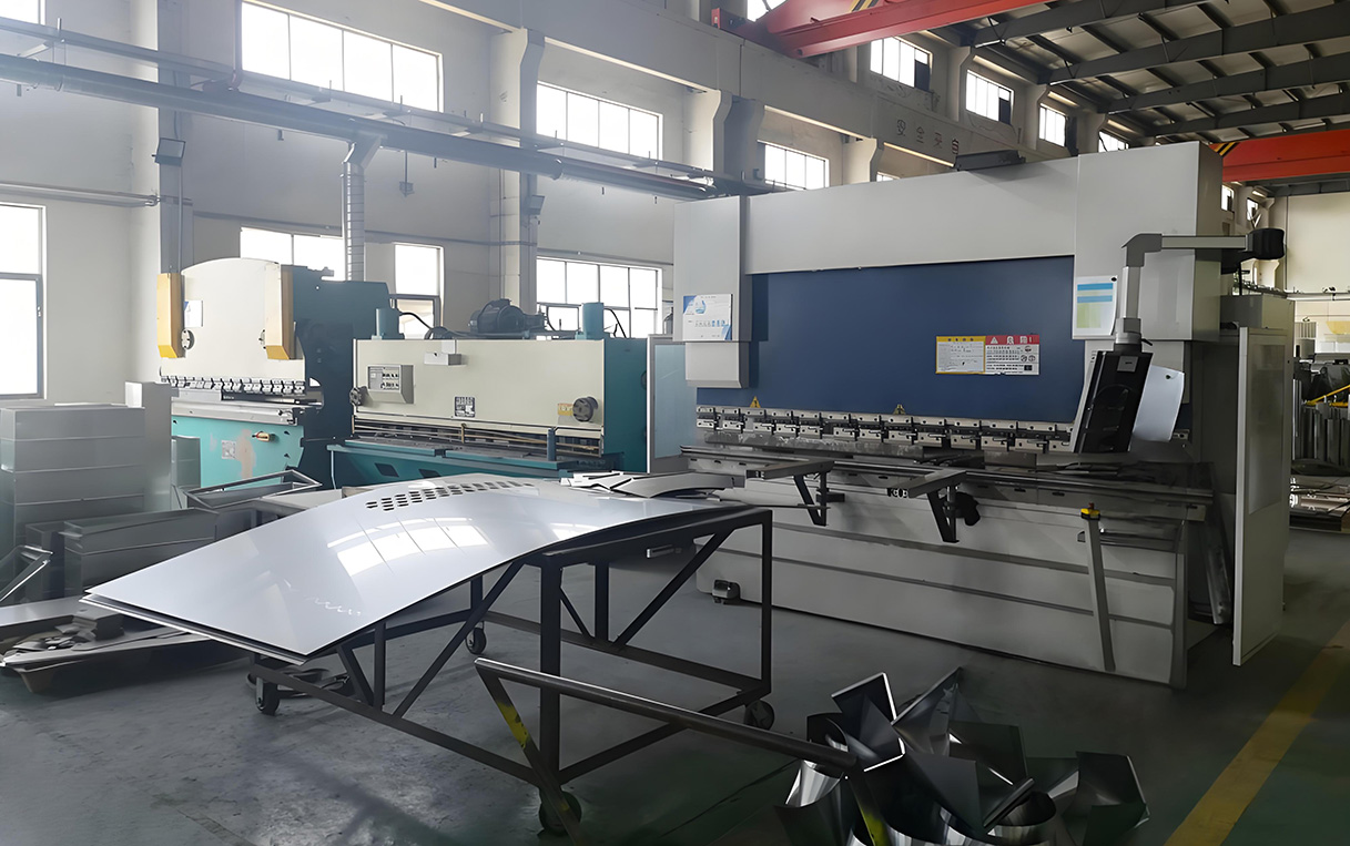 CNC bending equipment